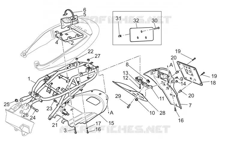 Cadre ar. - Porte plaque MOTO GUZZI MOTO-GUZZI-MOTORCYCLES 1100 V11 2002  V 11 Le Mans